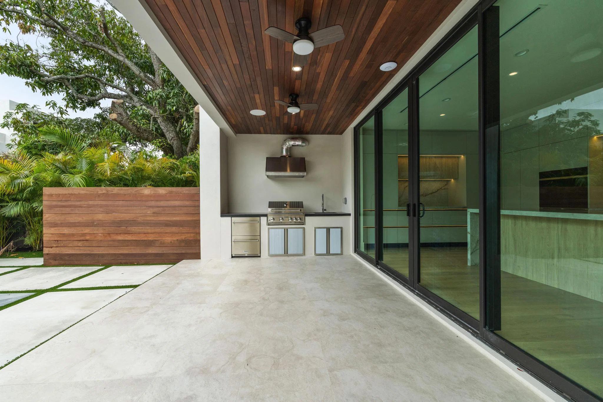 210 NW 42nd Street — portfolio image 38