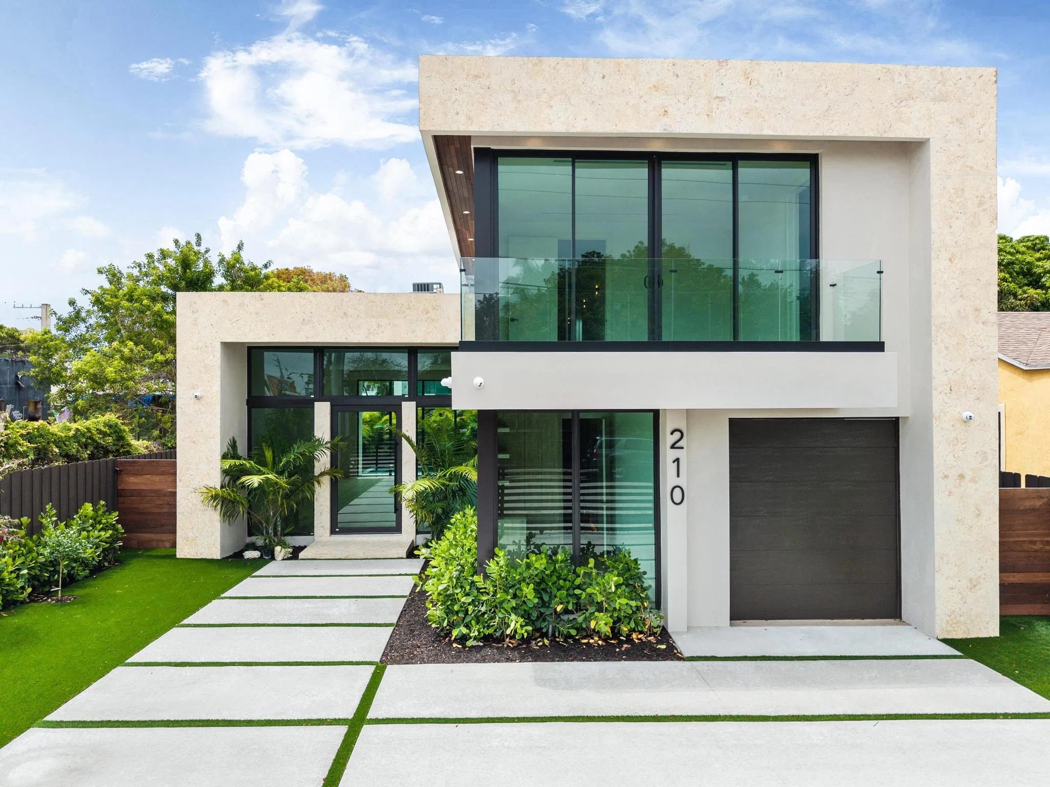 210 NW 42nd Street — portfolio image 42
