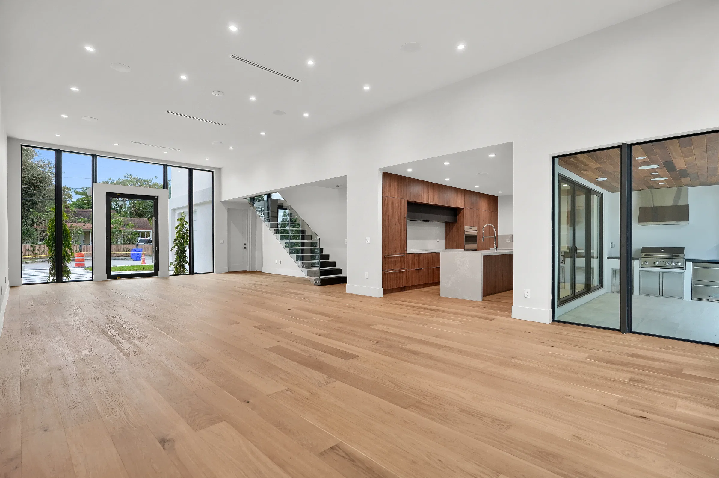 229 NW 42nd Street — portfolio image 18