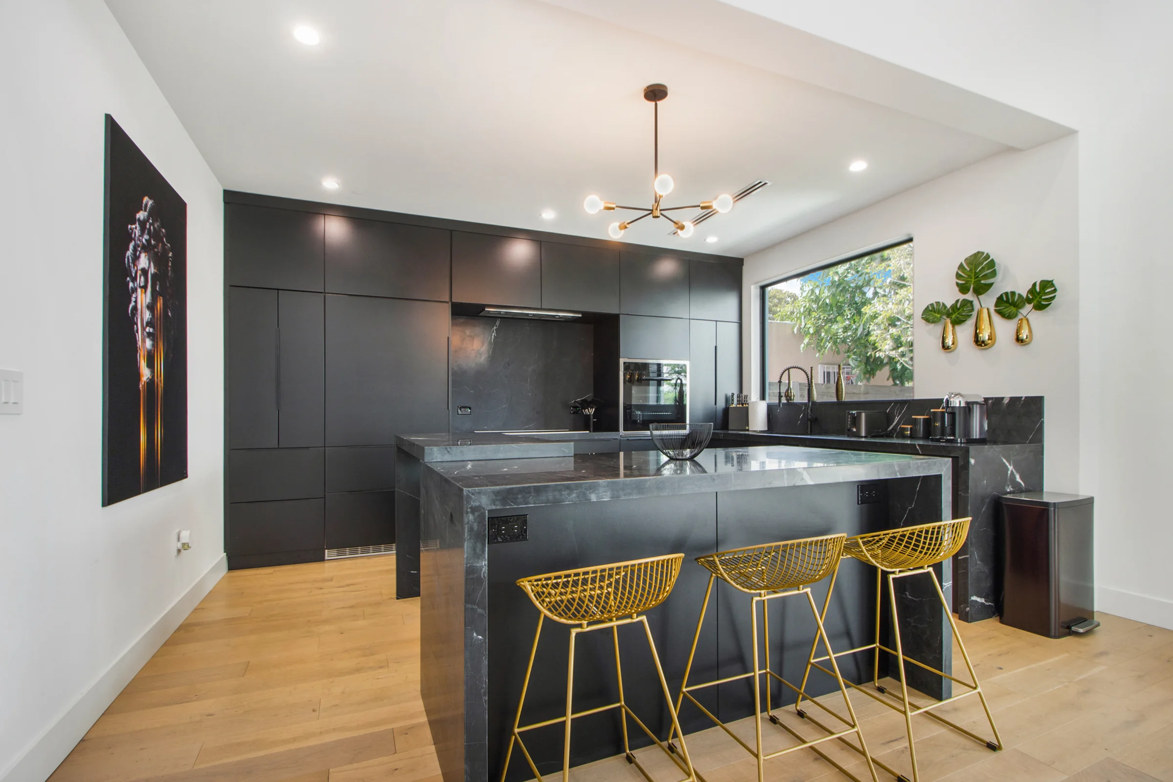 277 NW 43rd Street — portfolio image 4
