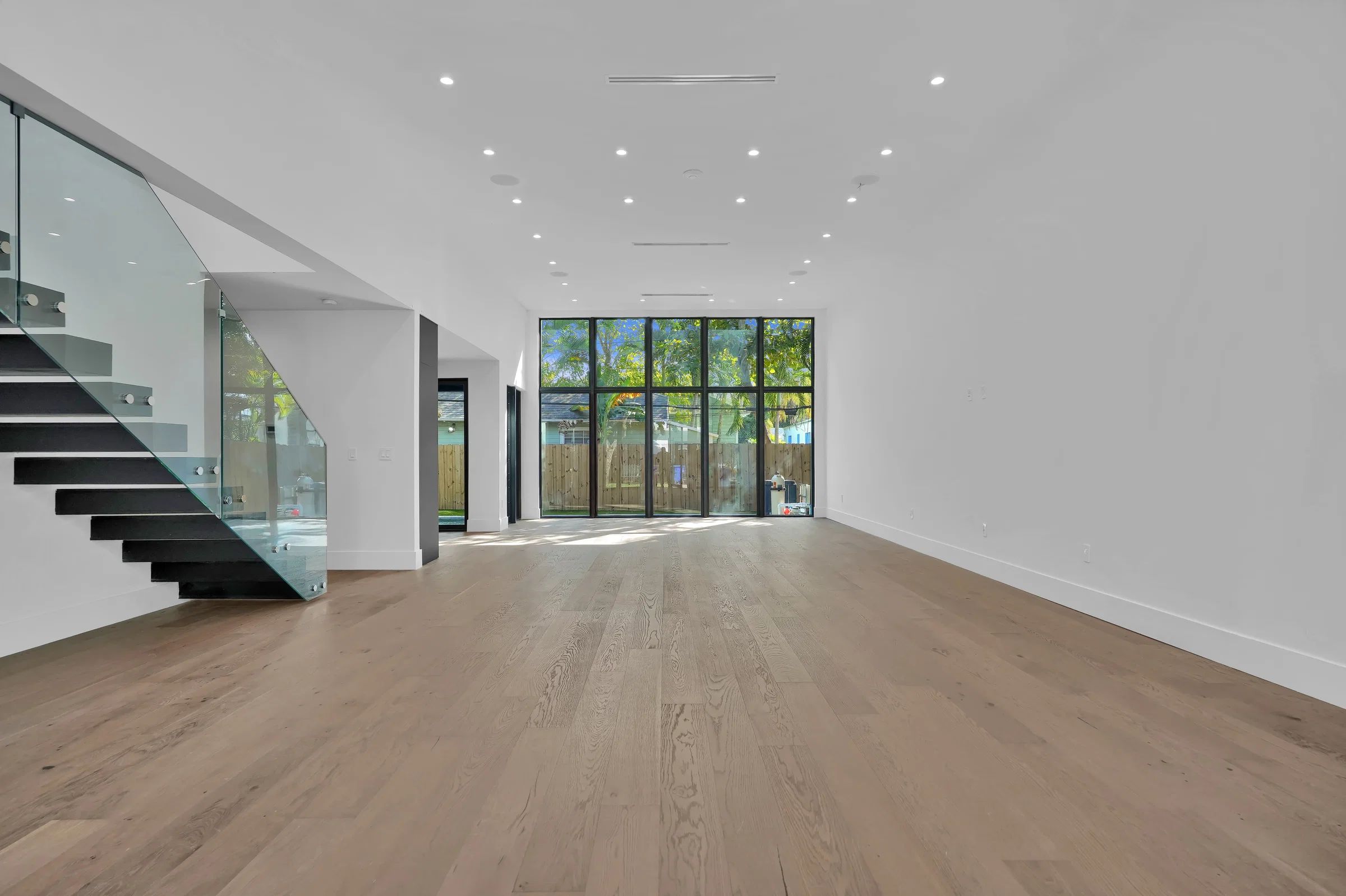 30 NE 50th Street — portfolio image 9