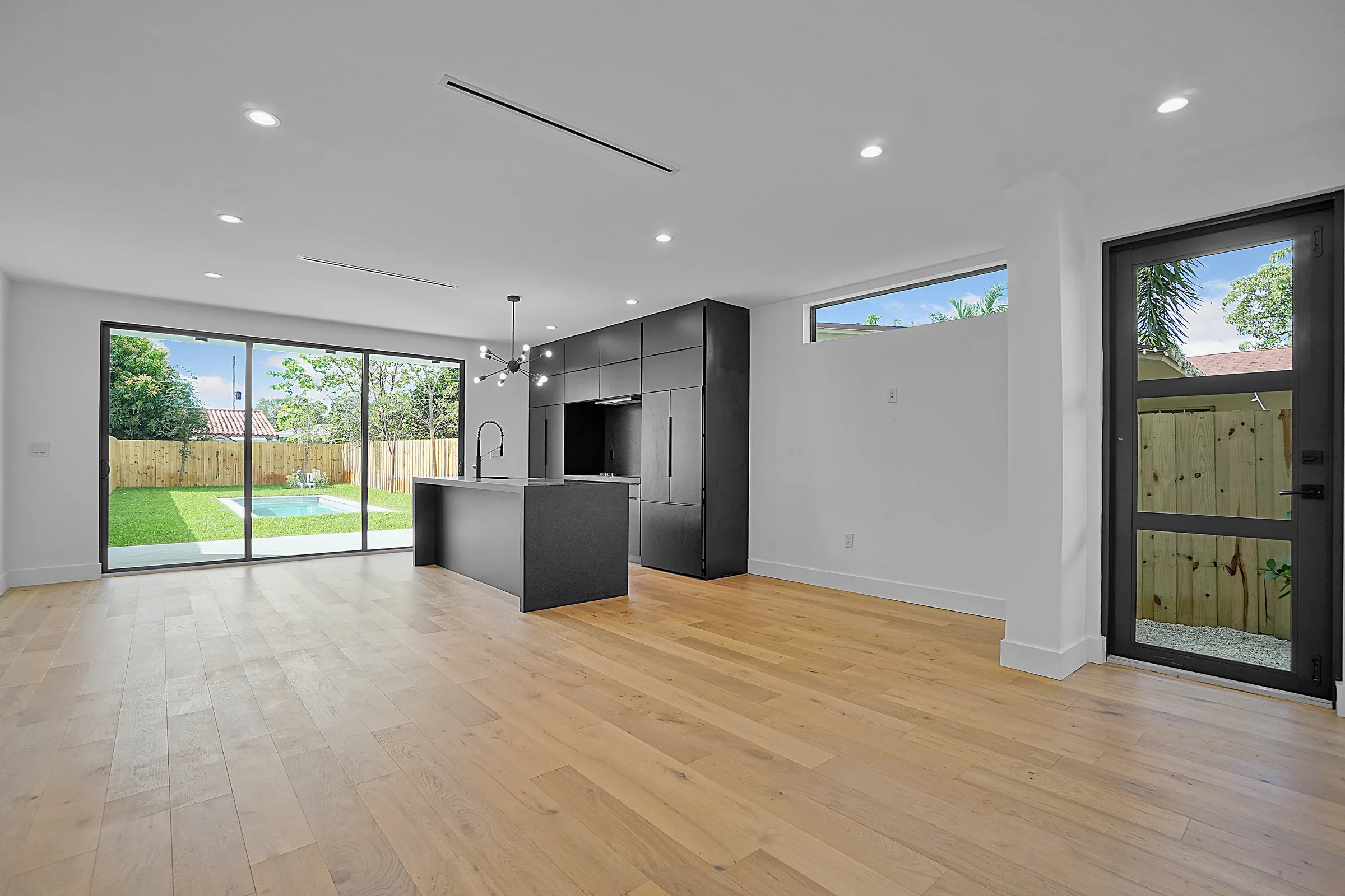 3174–3176 SW 23rd Terrace — portfolio image 3